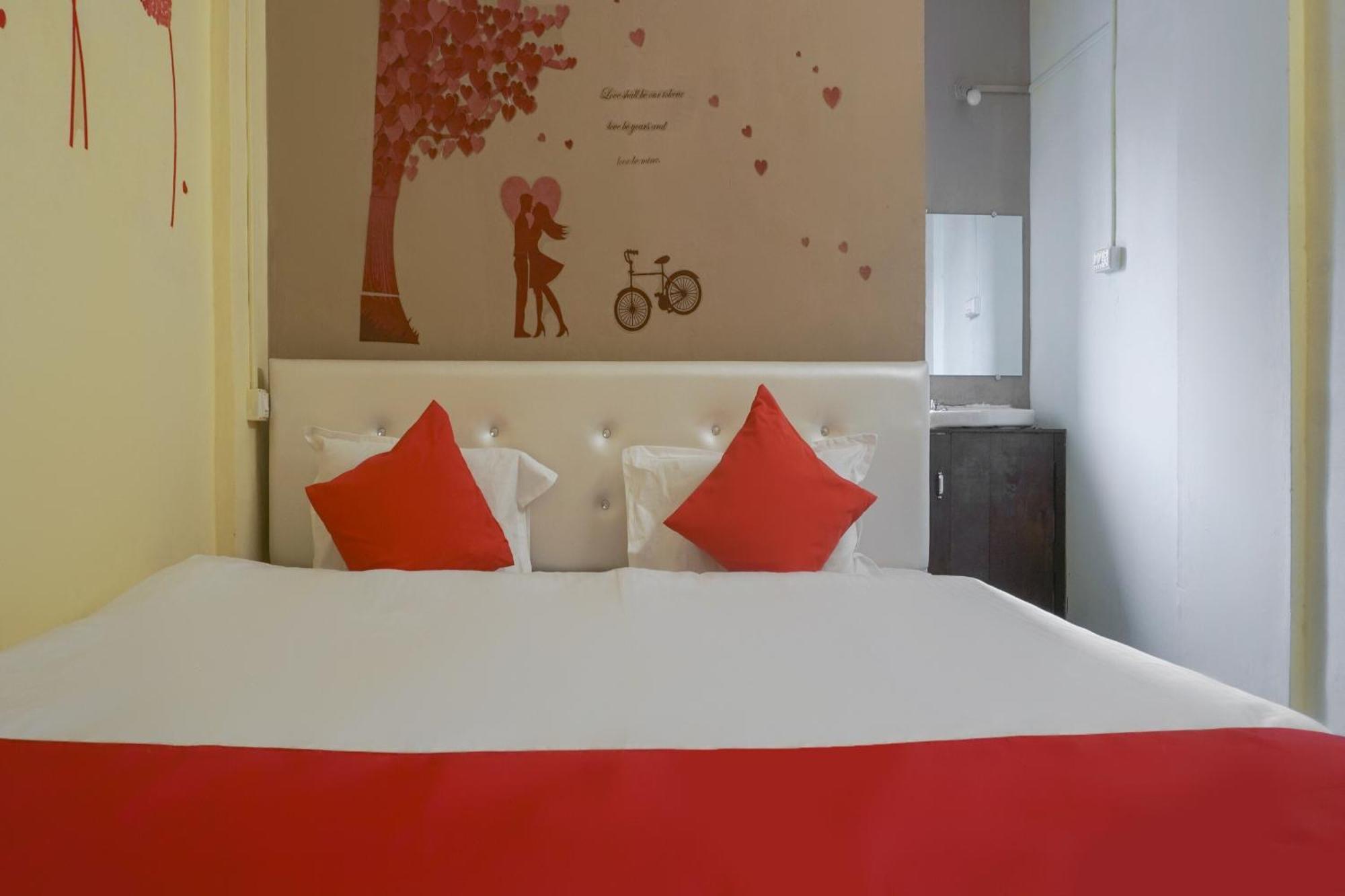 Hotel O R K Hotel Pimpri-Chinchwad Luaran gambar